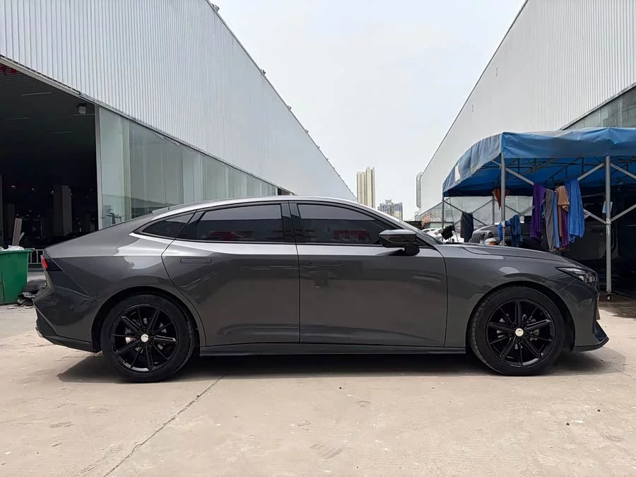 Changan UNI-V