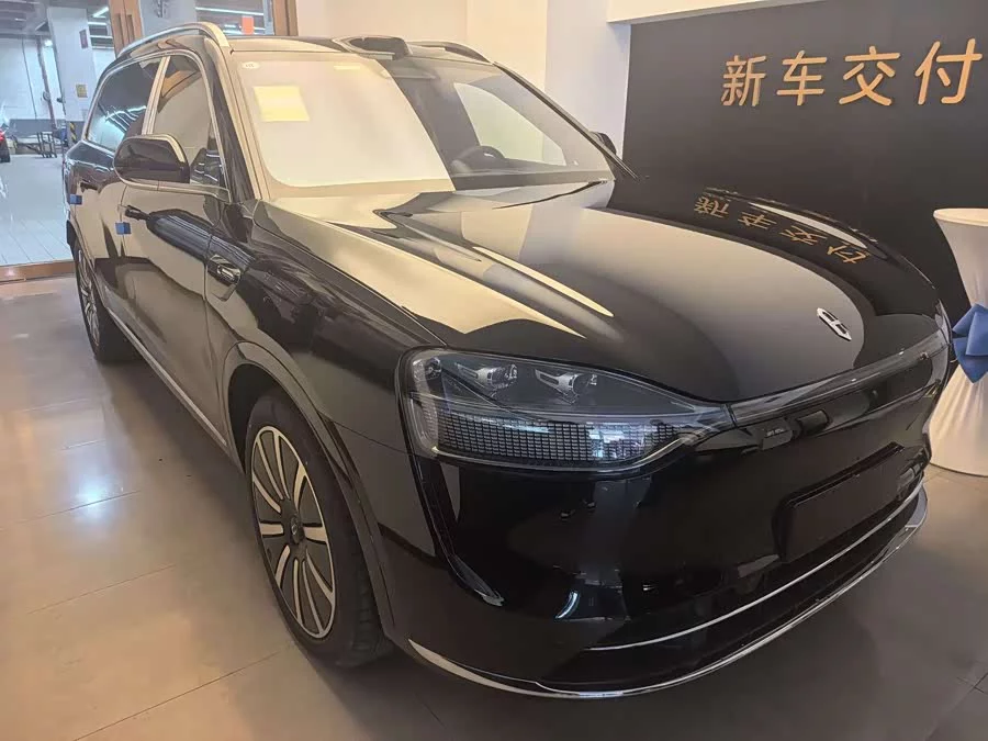 AITO Wenjie M9