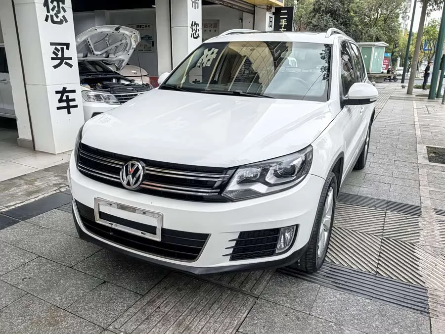 Volkswagen Tiguan