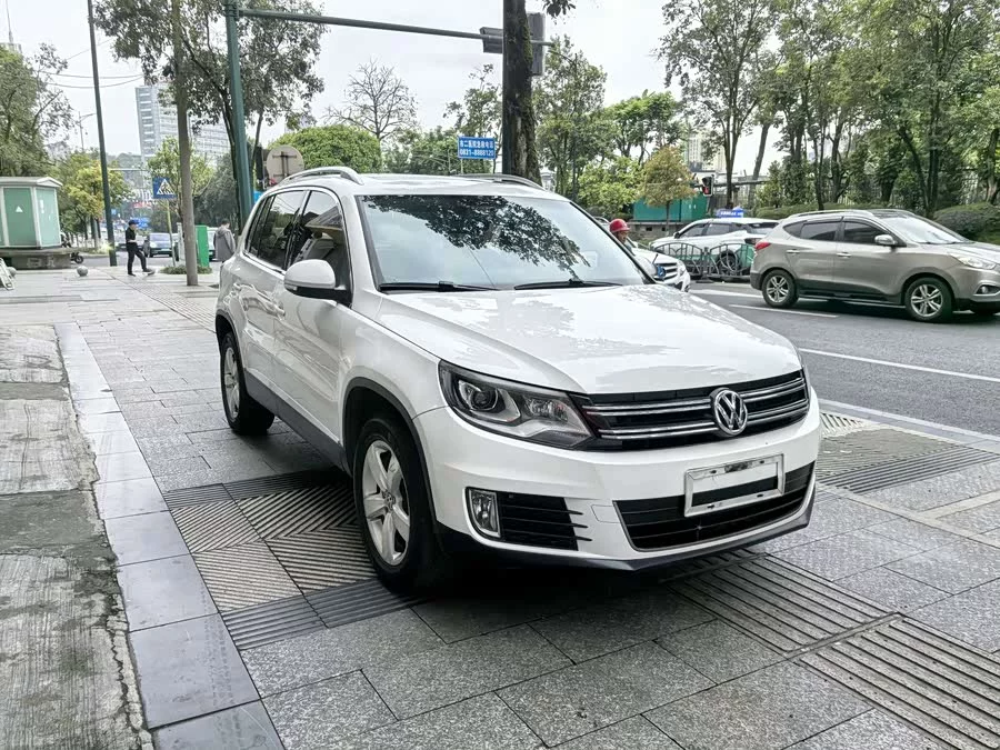 Volkswagen Tiguan