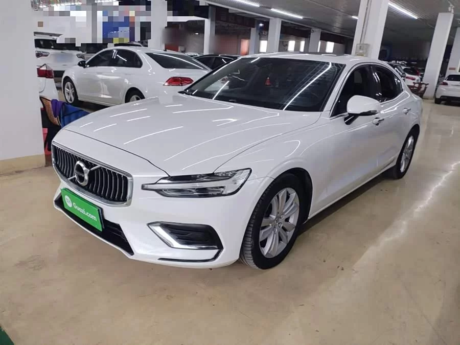 Volvo S60