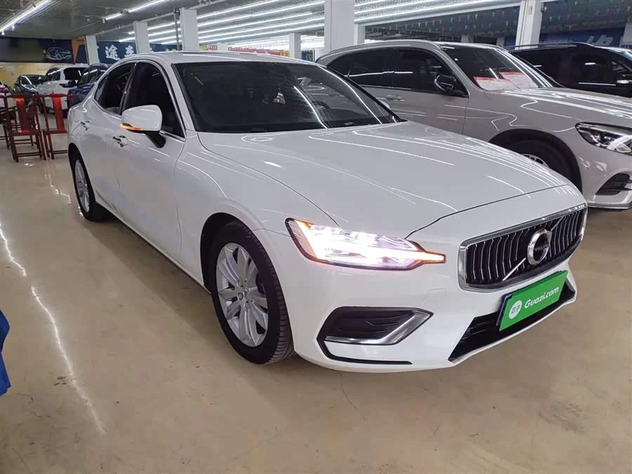Volvo S60