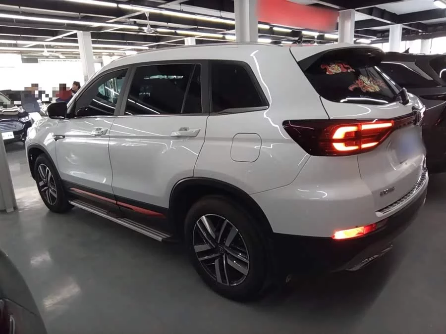 Changan CS75