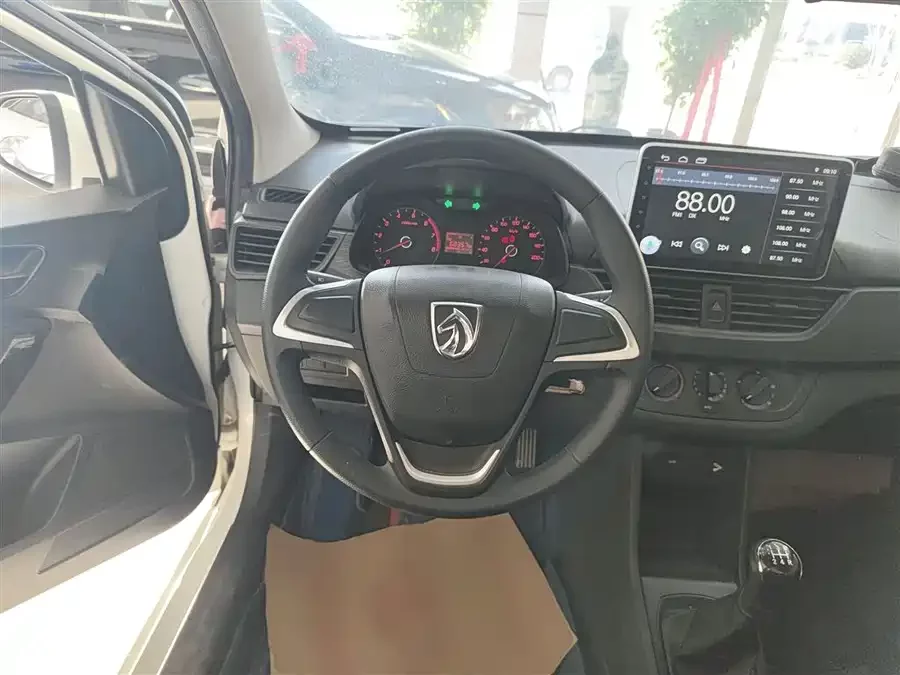 Baojun 310