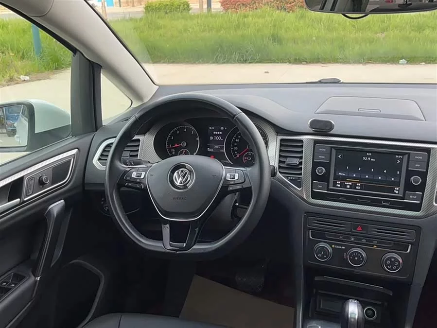 Volkswagen Golf Sportsvan