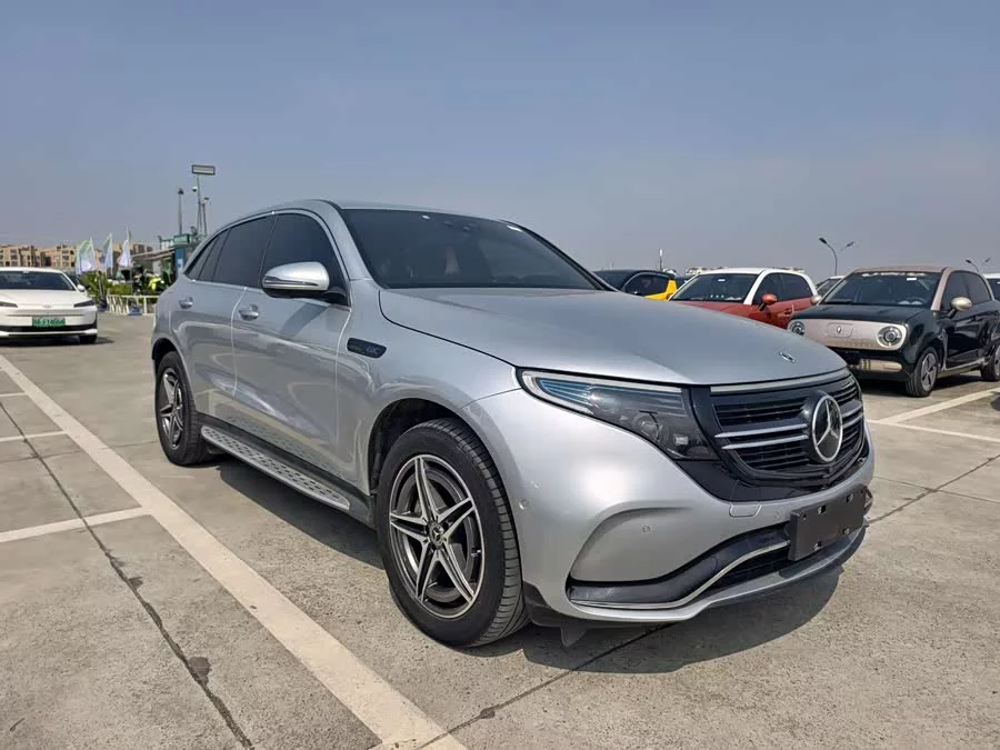 Mercedes Benz EQC