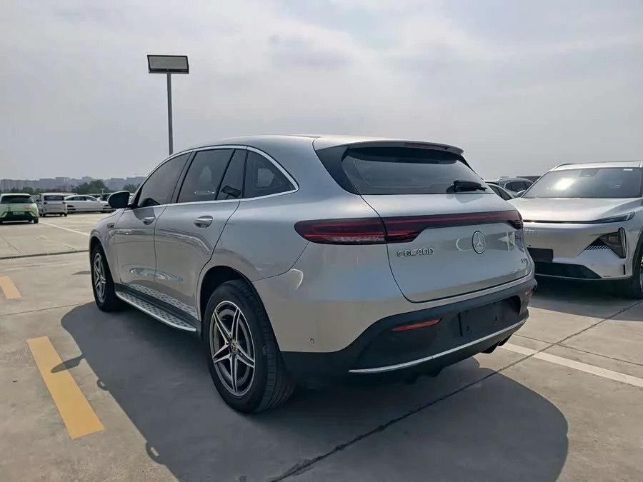 Mercedes Benz EQC