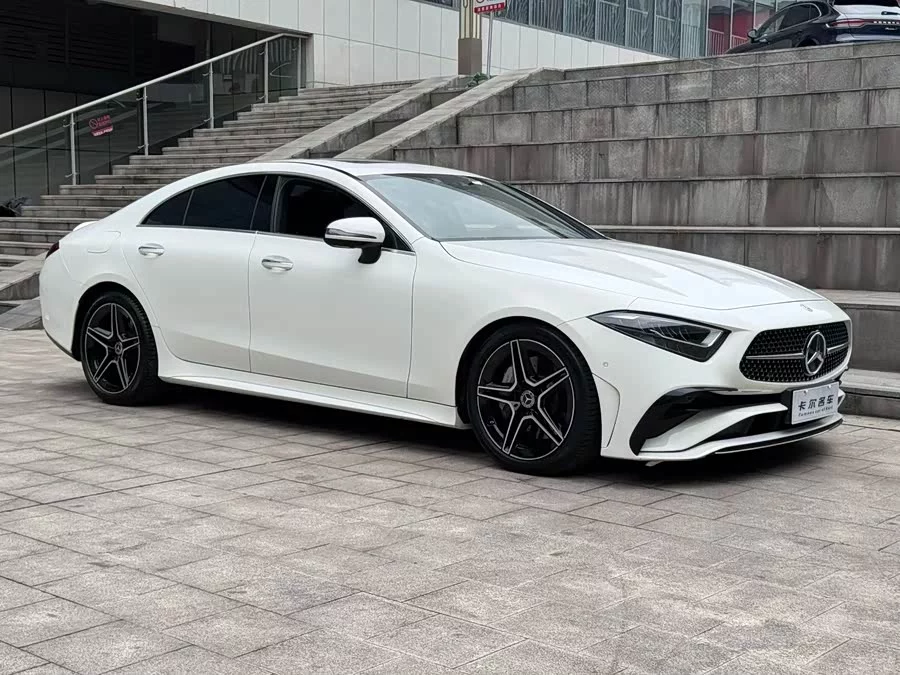 Mercedes Benz CLS