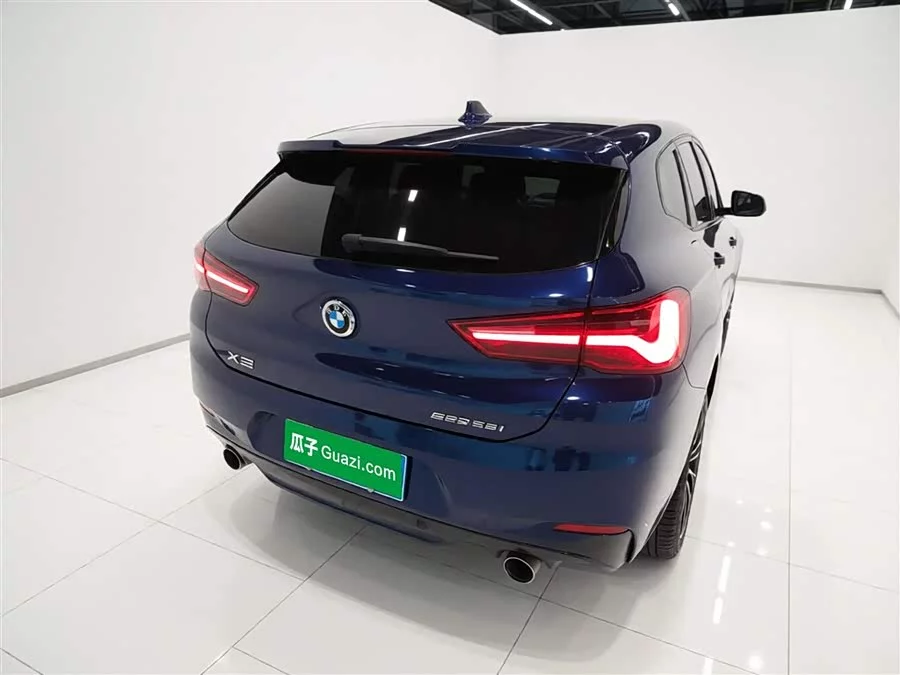 BMW X2