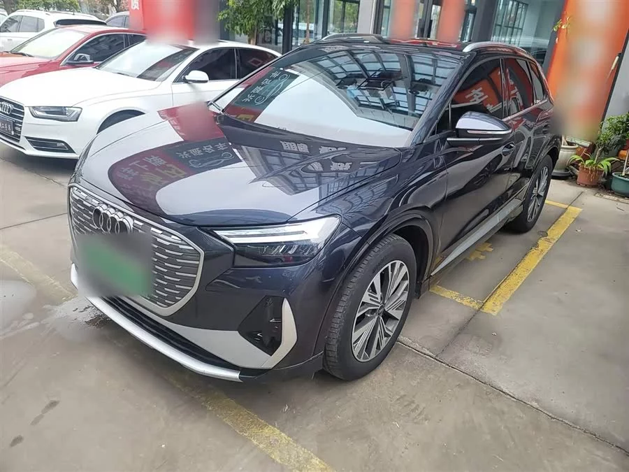 Audi Q4 e-tron