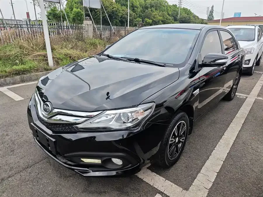 BYD F3