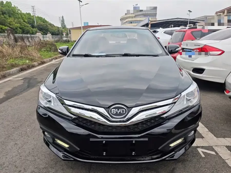 BYD F3