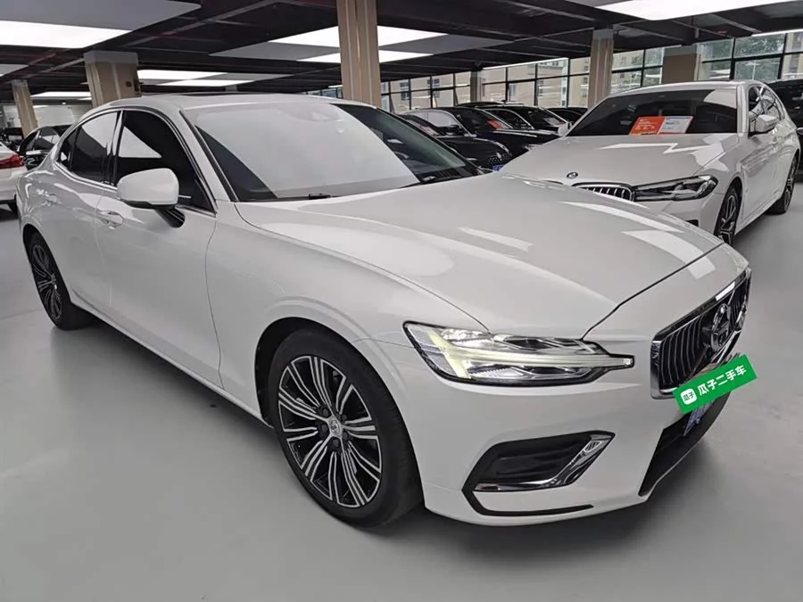 Volvo S60