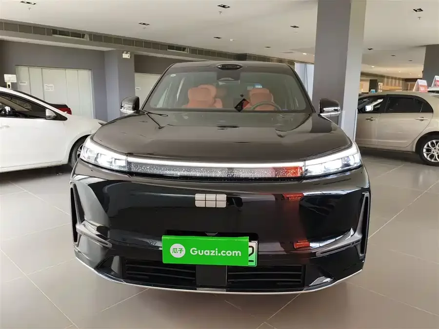 Geely Galaxy M9