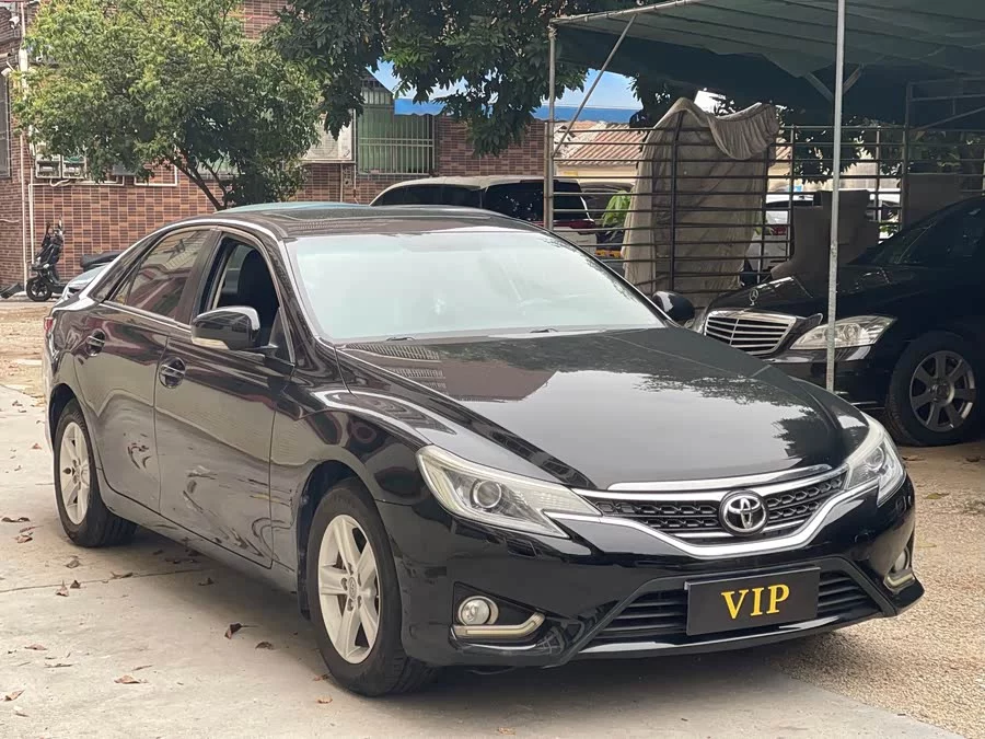 Toyota Reiz
