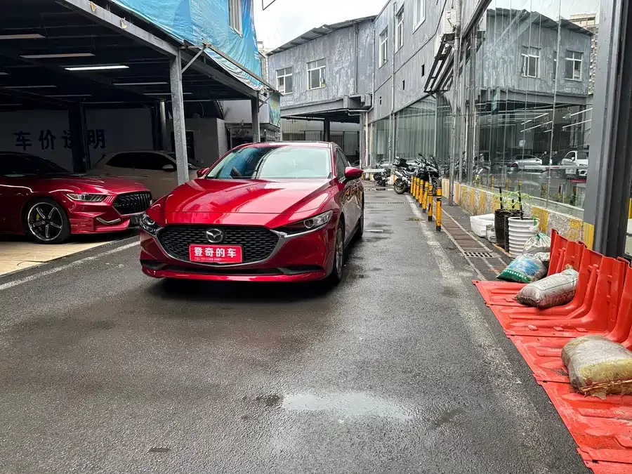 Mazda 3