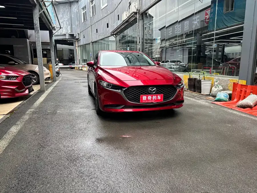 Mazda 3