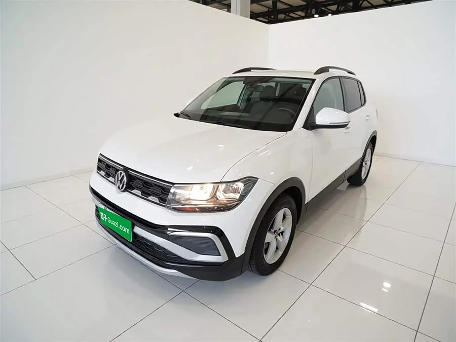 Volkswagen T-Cross (Tukai)