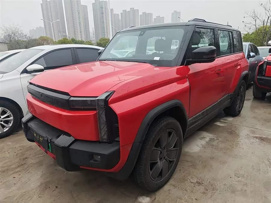 iCAR 03T
