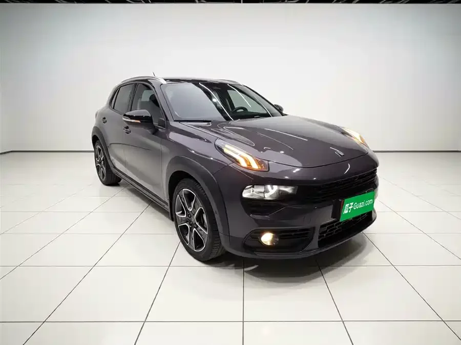 Lynk & Co 02