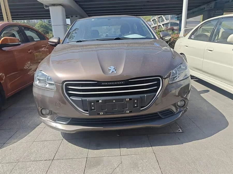 Peugeot 301