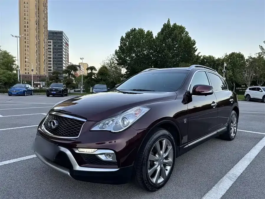 Infiniti QX50