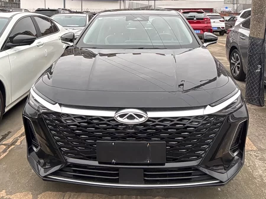 Chery Arrizo 8