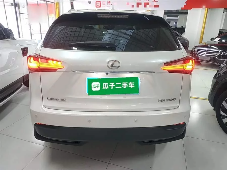 Lexus NX