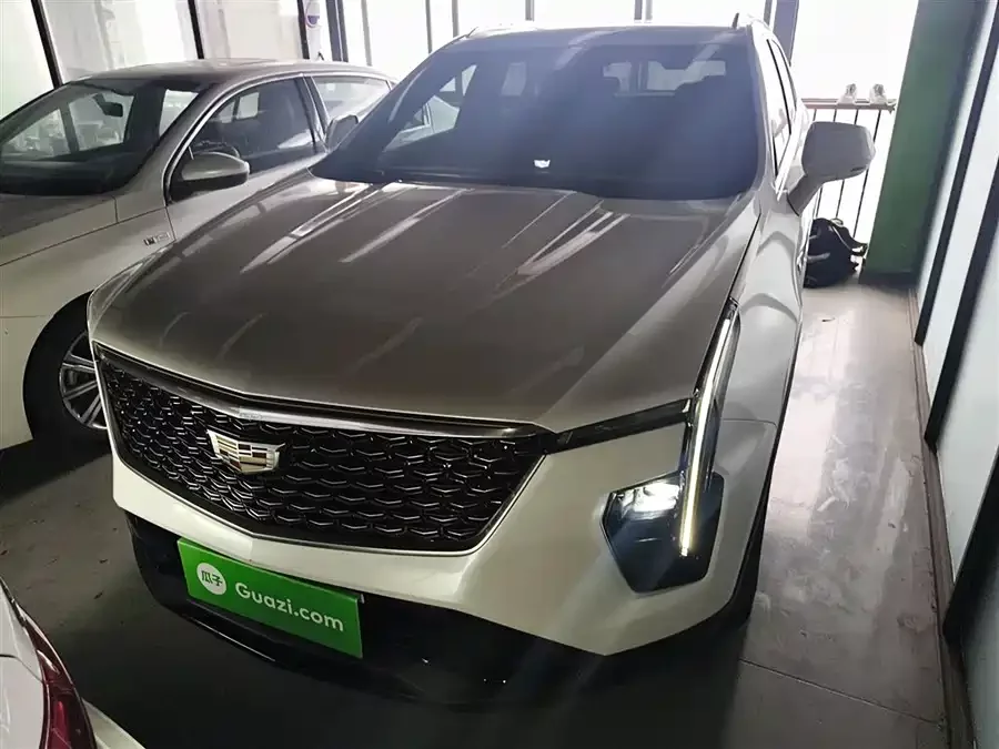 Cadillac XT4