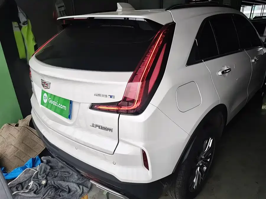 Cadillac XT4