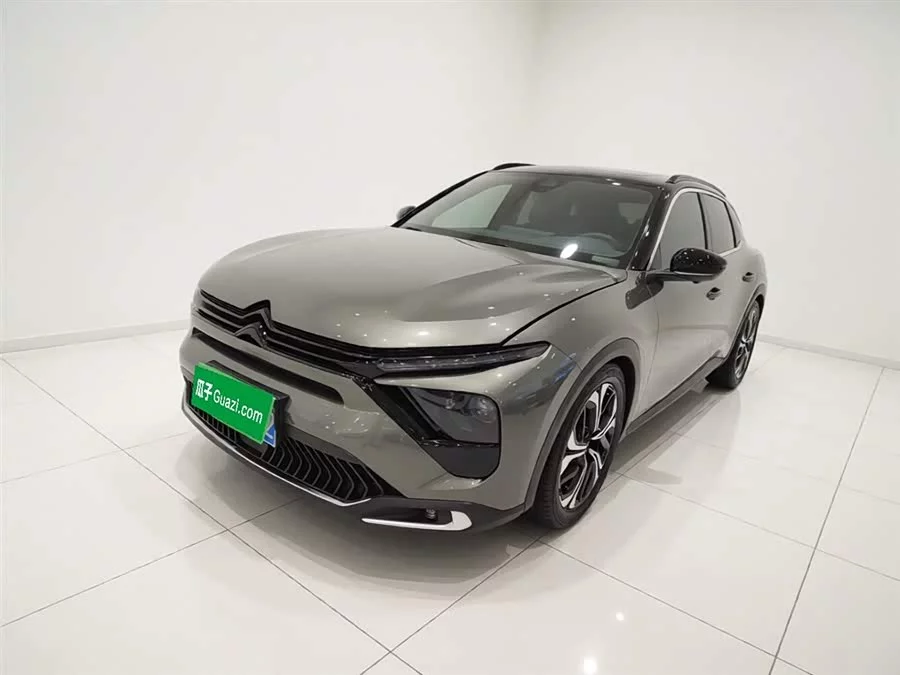 Citroën Versailles C5 X