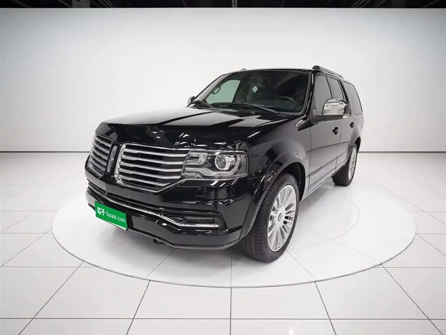 Lincoln Navigator