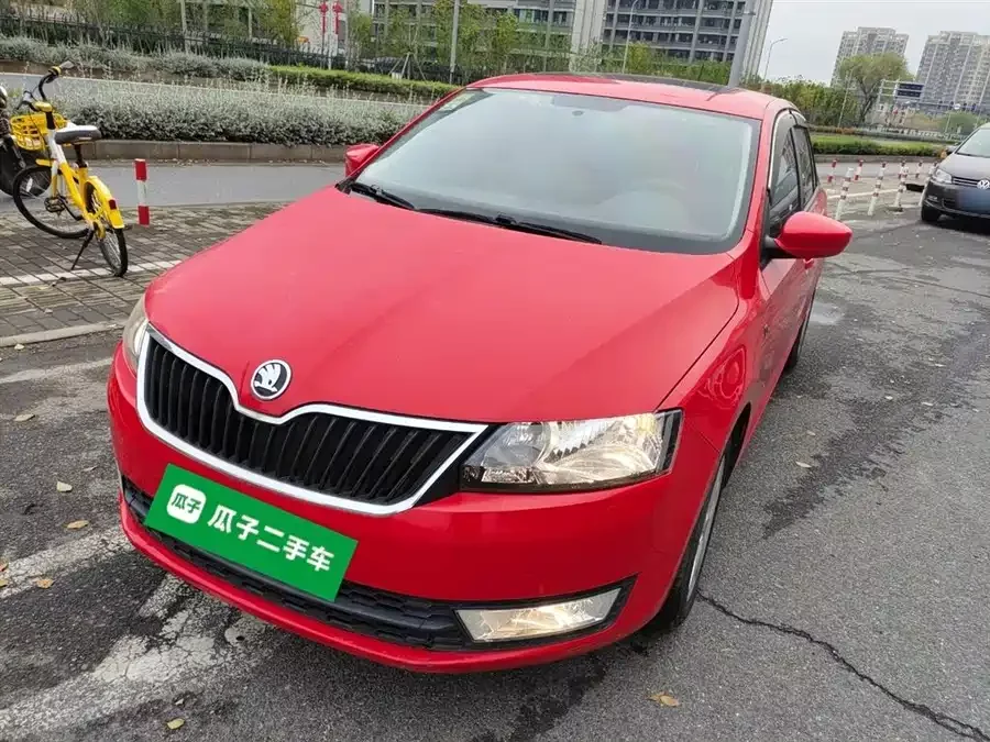 Skoda Rapid