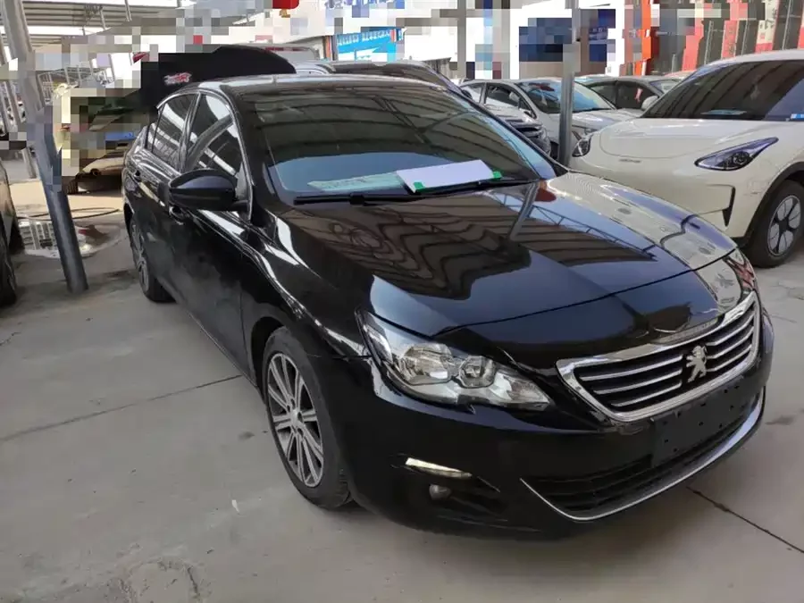 Peugeot 408