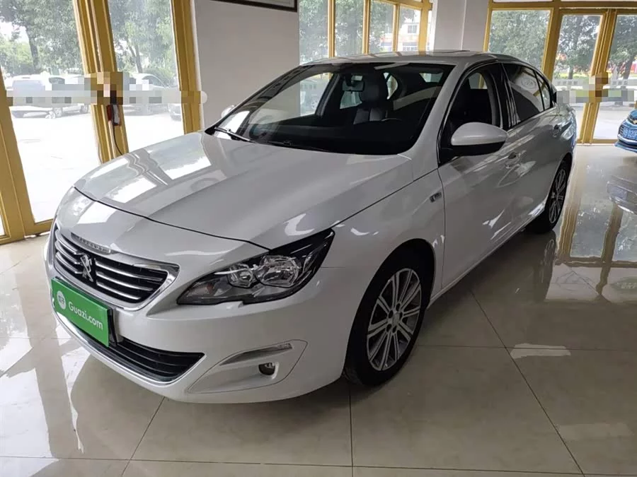 Peugeot 408