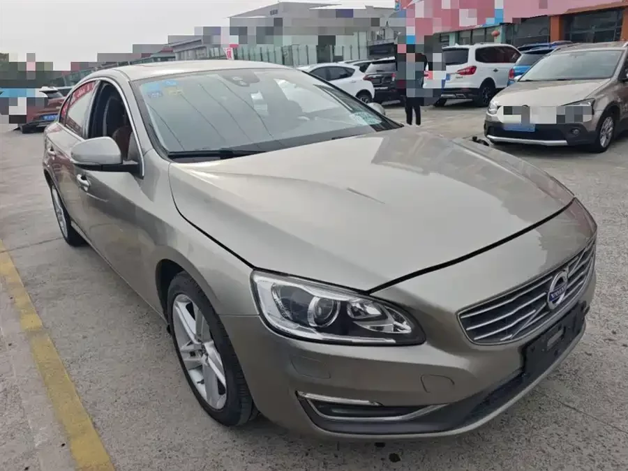 Volvo S60