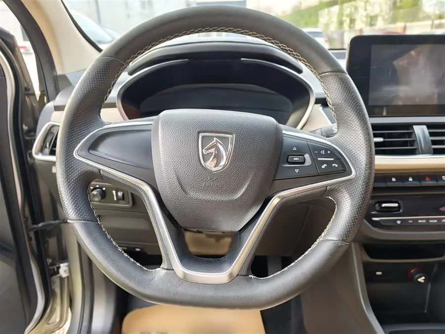 Baojun 360