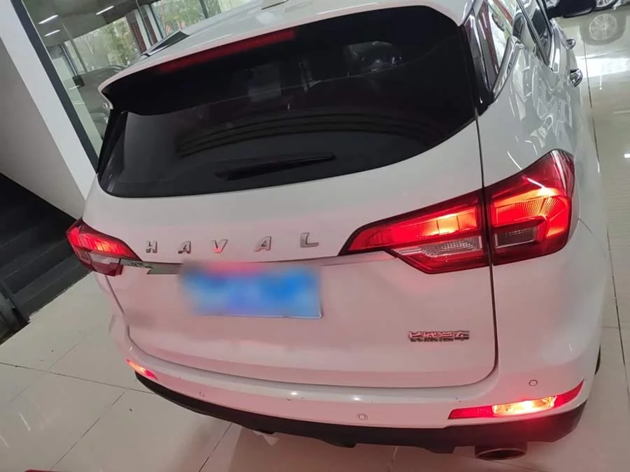 Haval M6
