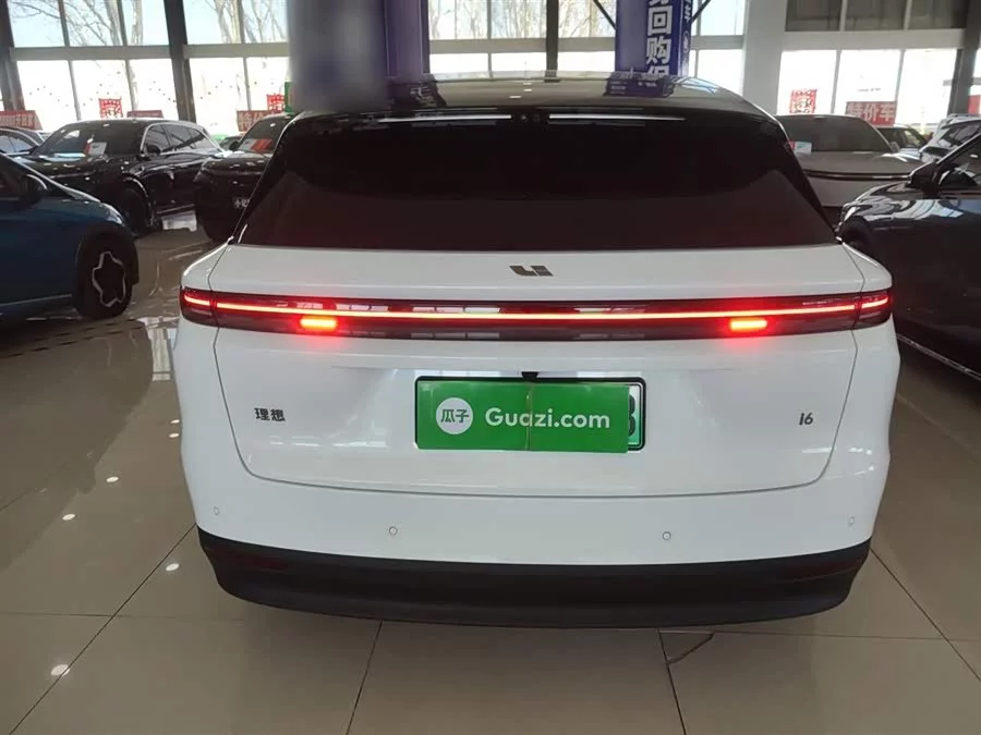 Li Auto i6