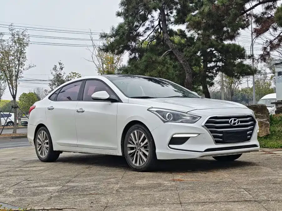 Hyundai Mistra