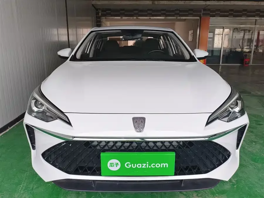 Roewe i5