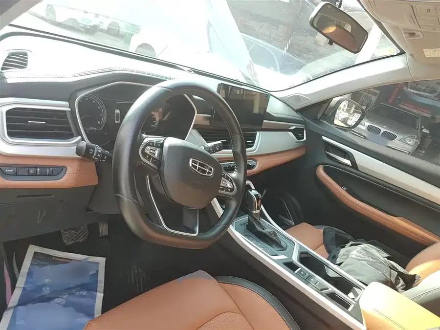 Geely Vision X6
