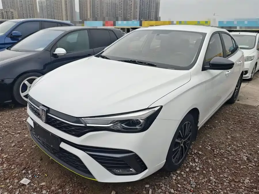 Roewe i5