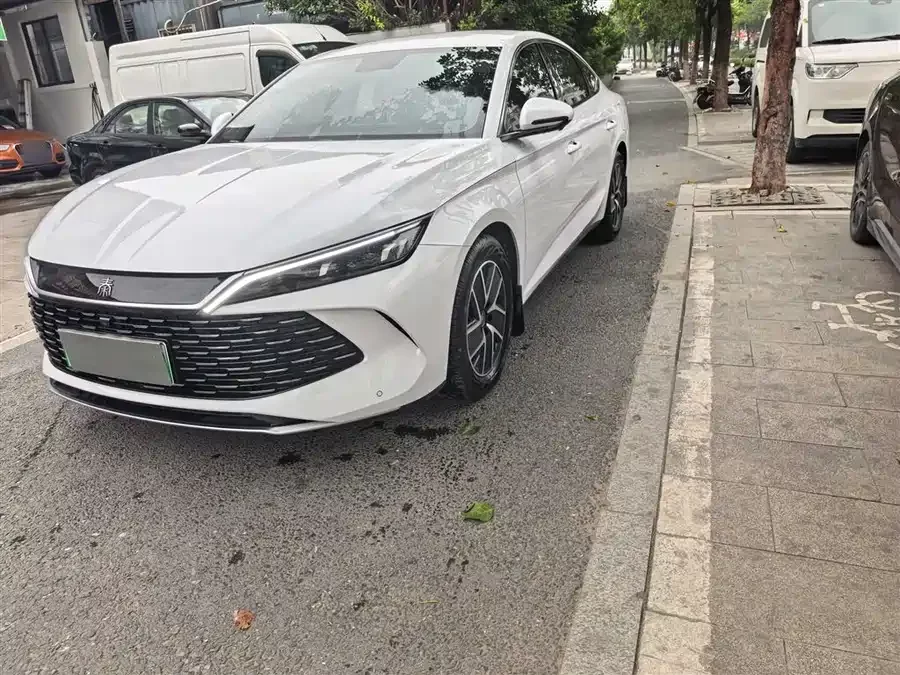 BYD Qin L