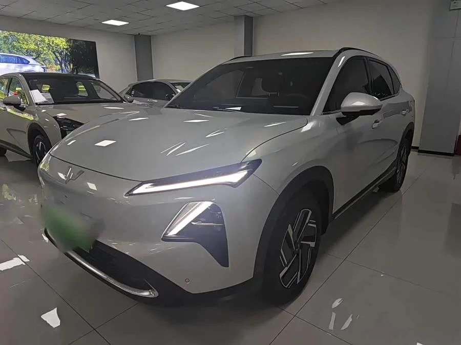 Wuling Starlight S