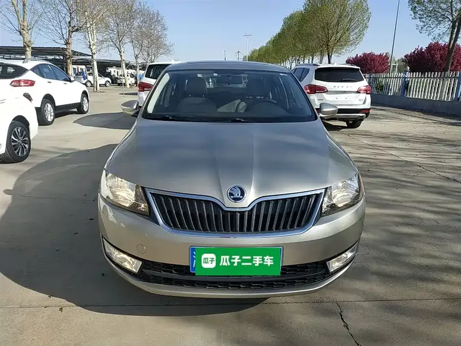 Skoda Rapid