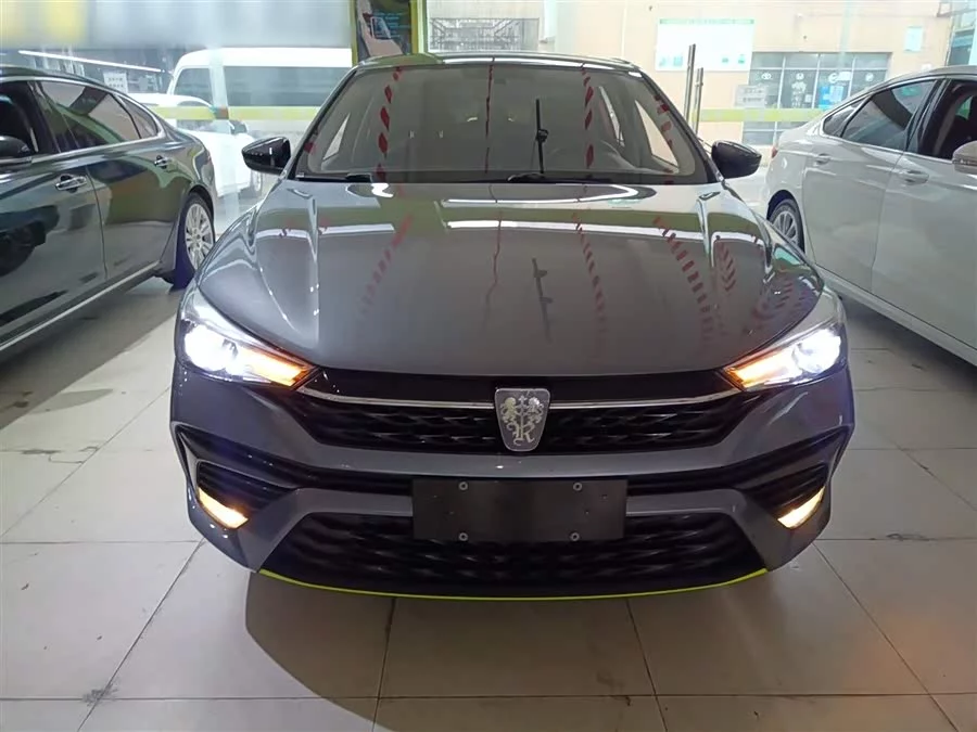 Roewe i5
