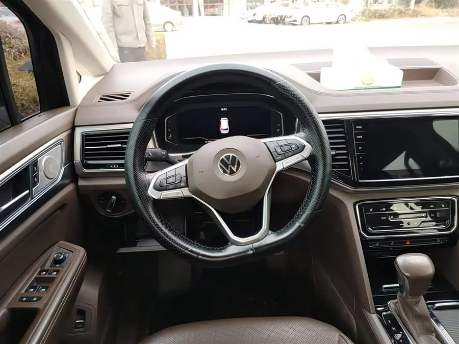 Volkswagen Viloran