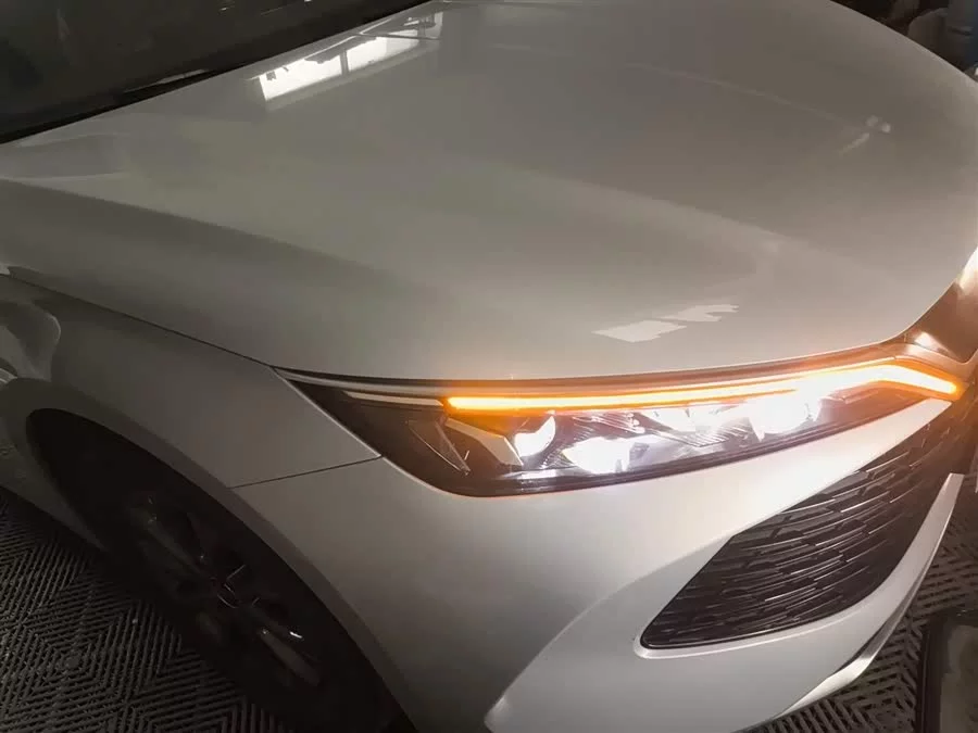 BYD Qin L