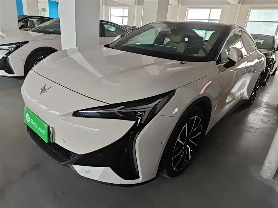 ARCFOX Alpha S5